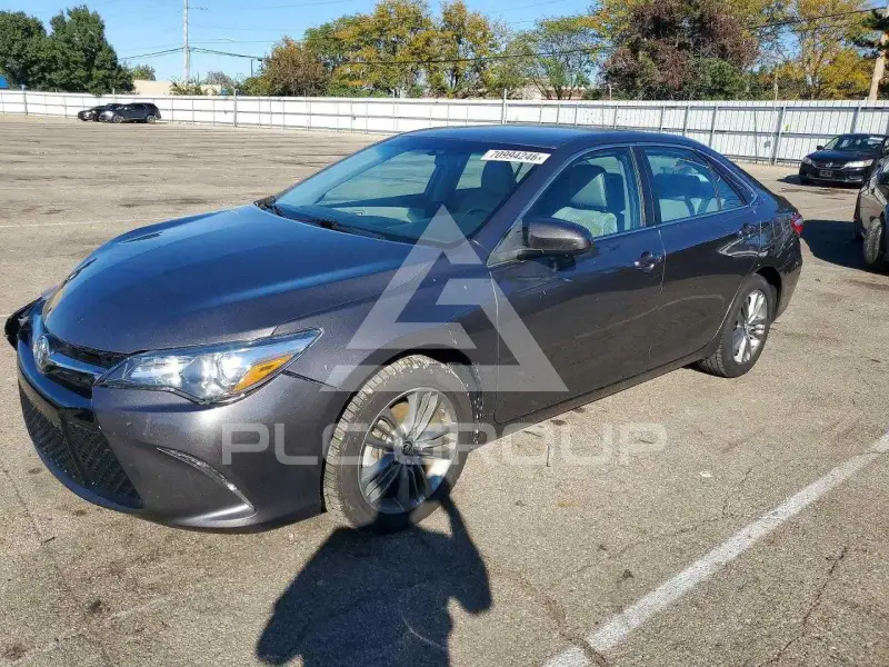 2017 Toyota CAMRY фото