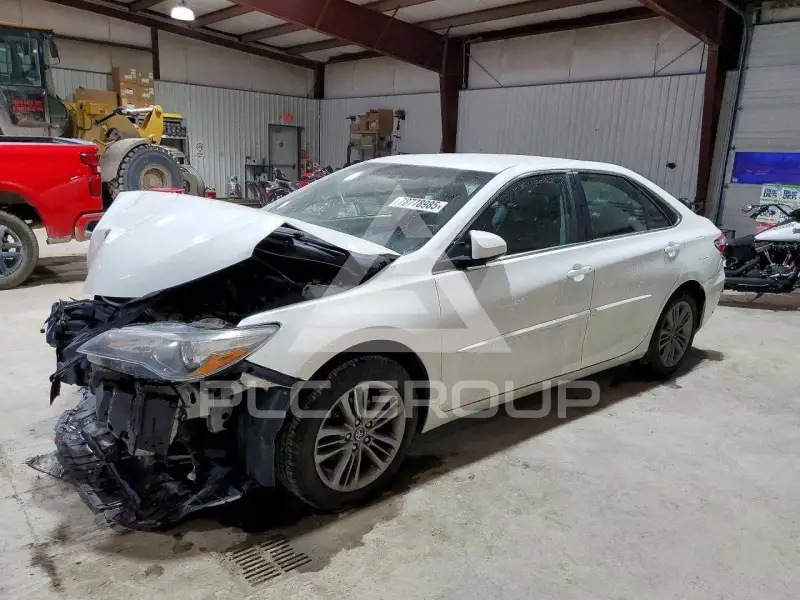 2017 Toyota CAMRY фото