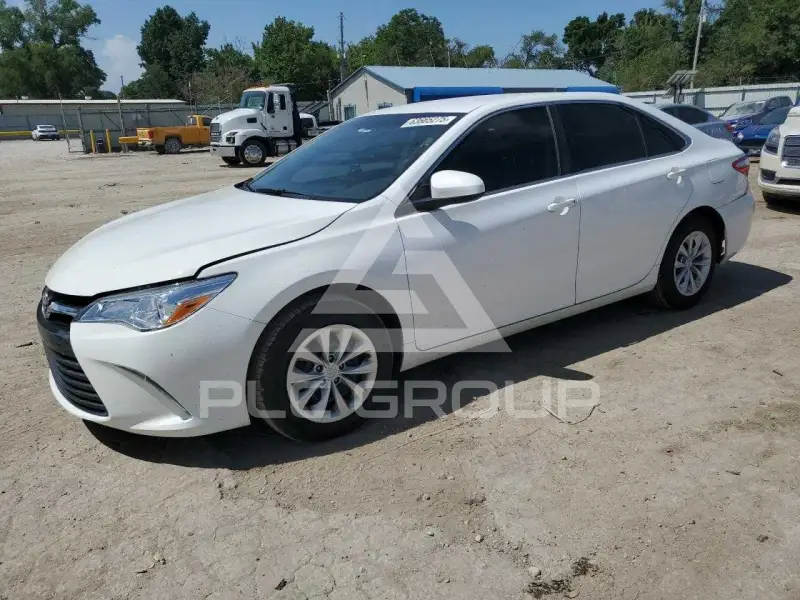 2017 Toyota CAMRY photo
