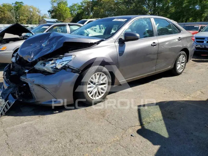 2017 Toyota CAMRY фото