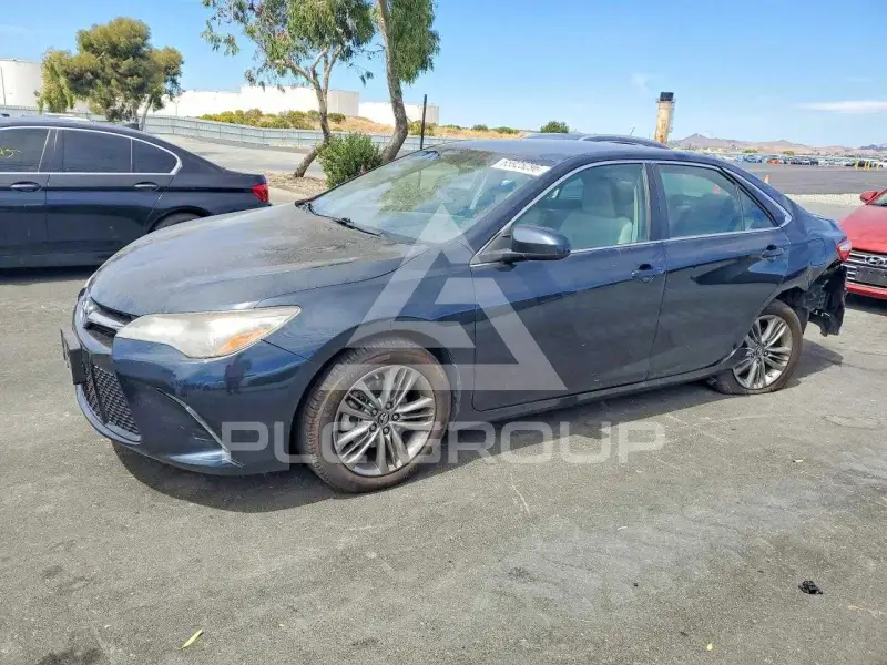 2017 Toyota CAMRY фото