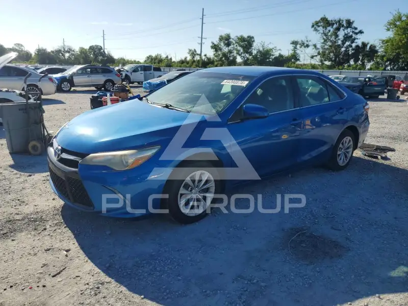 2017 Toyota CAMRY фото