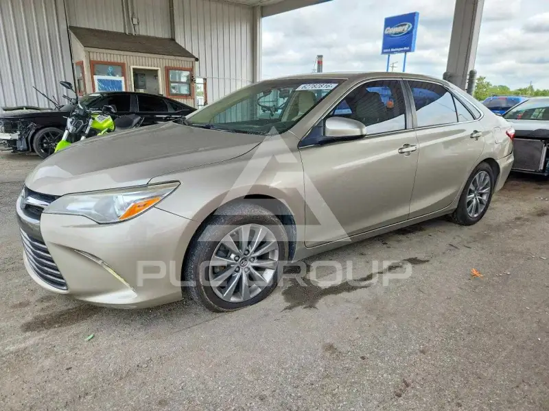 2017 Toyota CAMRY фото