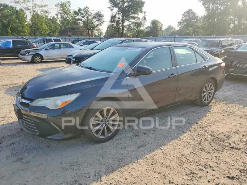 2017 Toyota CAMRY фото
