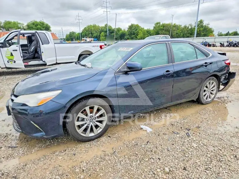 2017 Toyota CAMRY фото