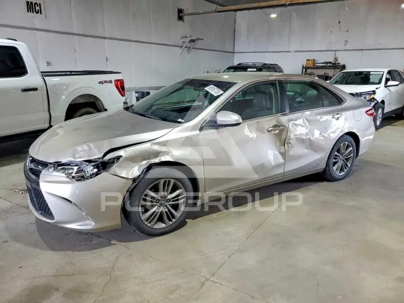2017 Toyota CAMRY фото