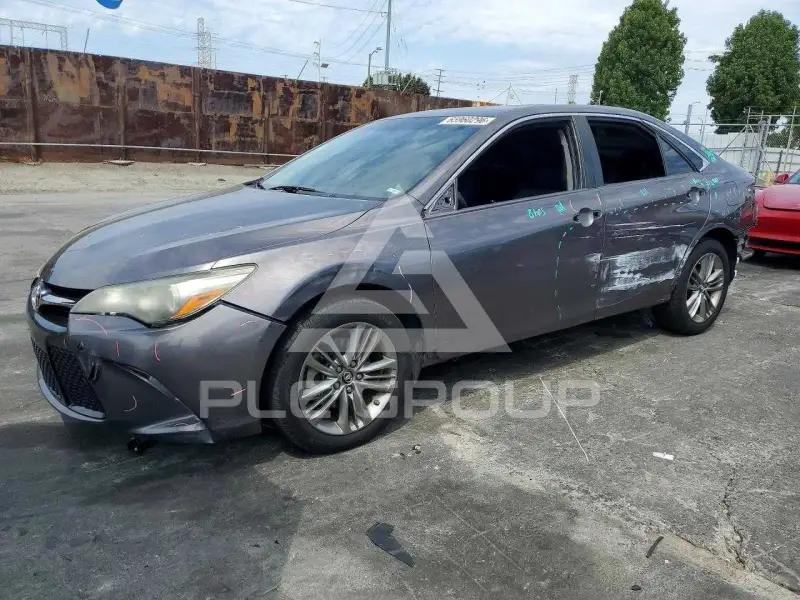 2017 Toyota CAMRY фото
