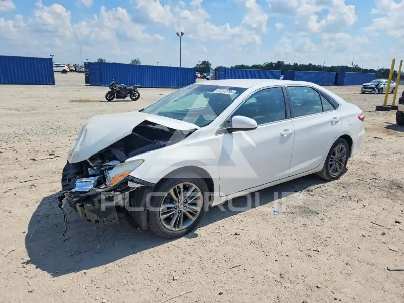 2017 Toyota CAMRY фото