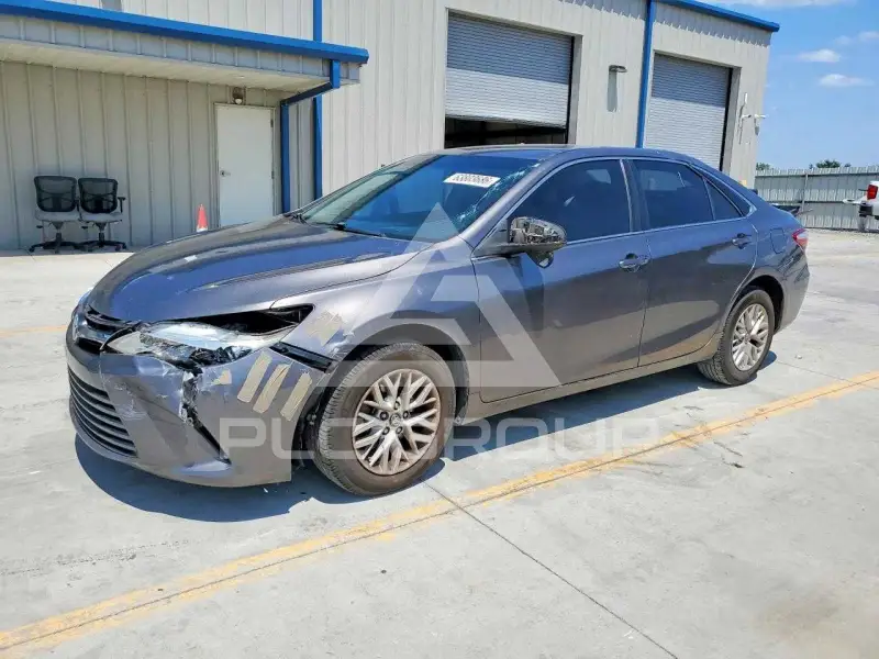 2017 Toyota CAMRY фото