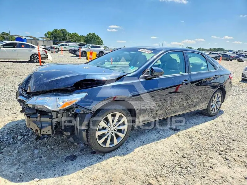 2017 Toyota CAMRY photo