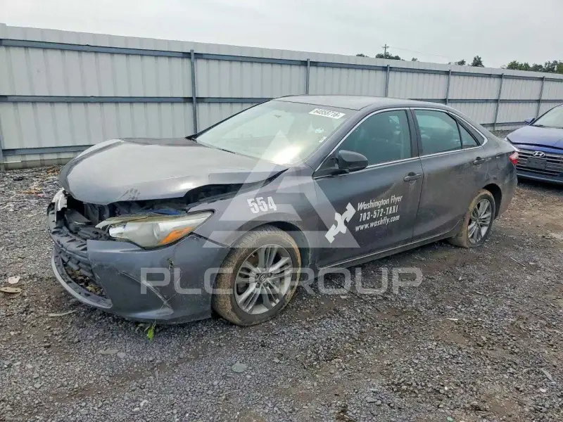 2017 Toyota CAMRY фото