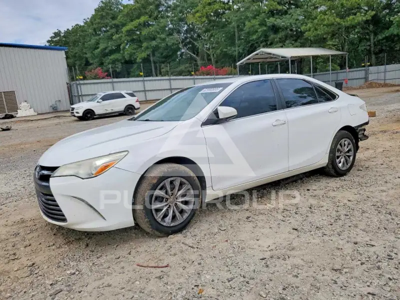 2017 Toyota CAMRY фото