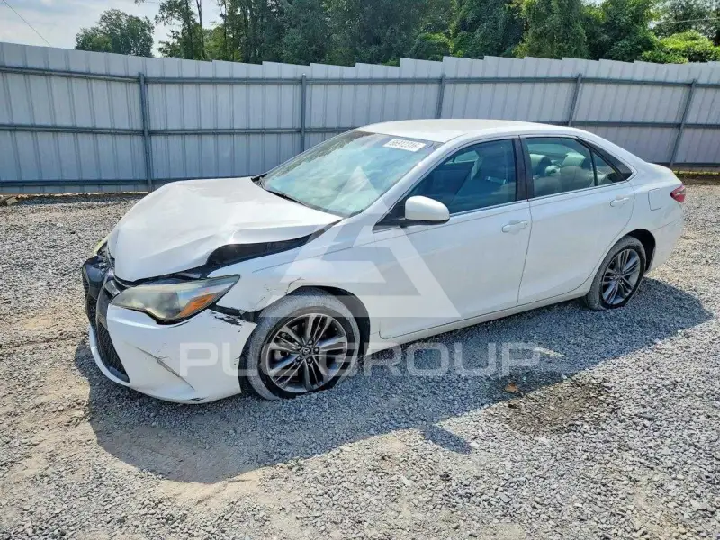 2017 Toyota CAMRY фото