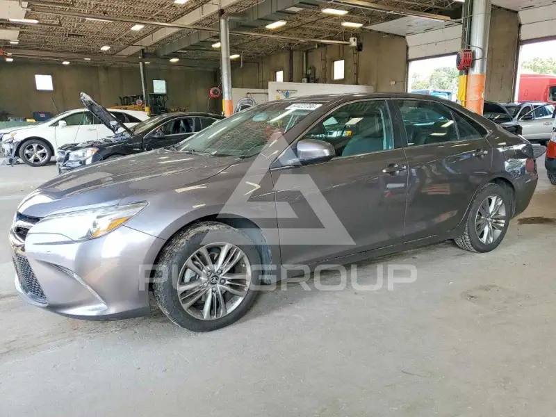 2017 Toyota CAMRY фото
