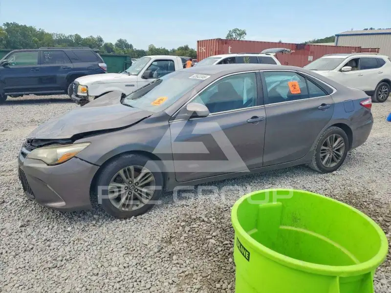 2017 Toyota CAMRY фото