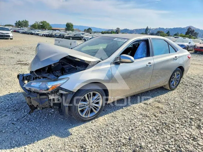 2017 Toyota CAMRY фото