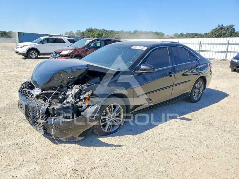 2017 Toyota CAMRY фото