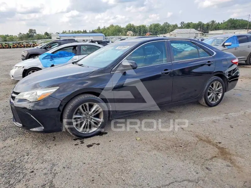 2017 Toyota CAMRY фото
