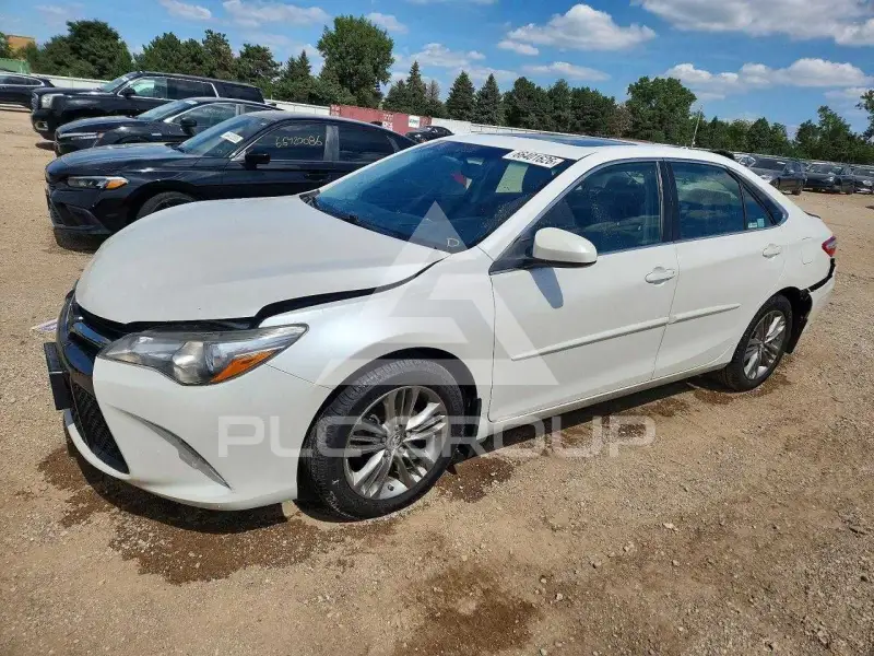 2017 Toyota CAMRY фото