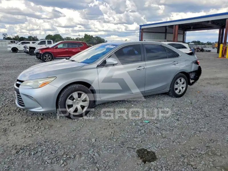 2017 Toyota CAMRY фото