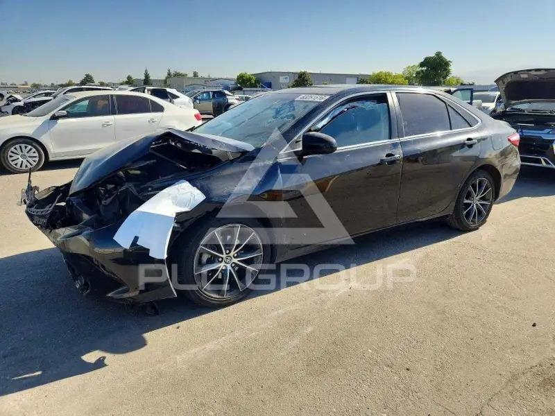 2017 Toyota CAMRY фото