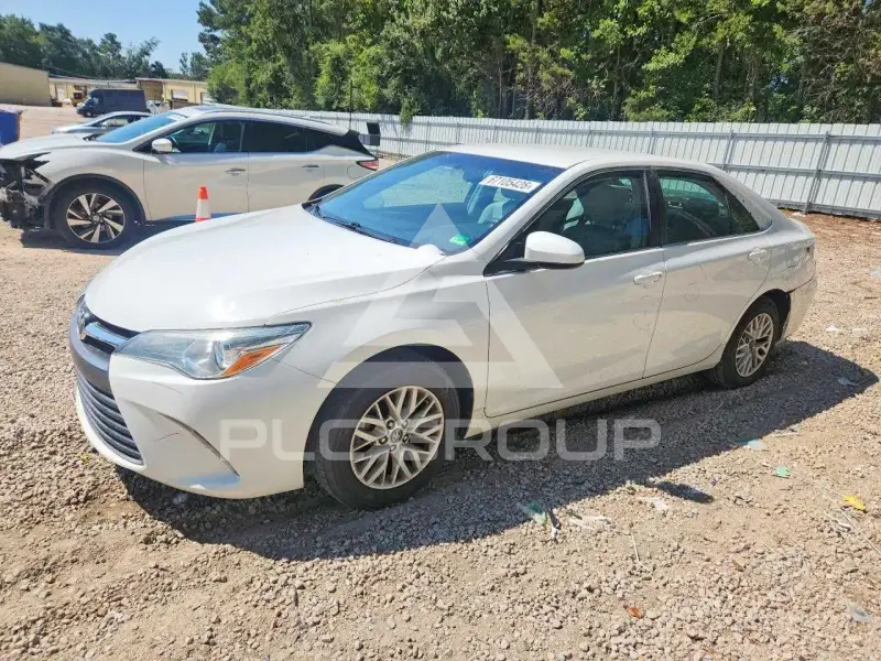 2017 Toyota CAMRY photo