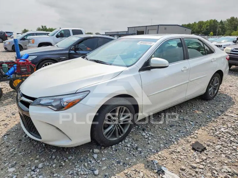 2017 Toyota CAMRY фото