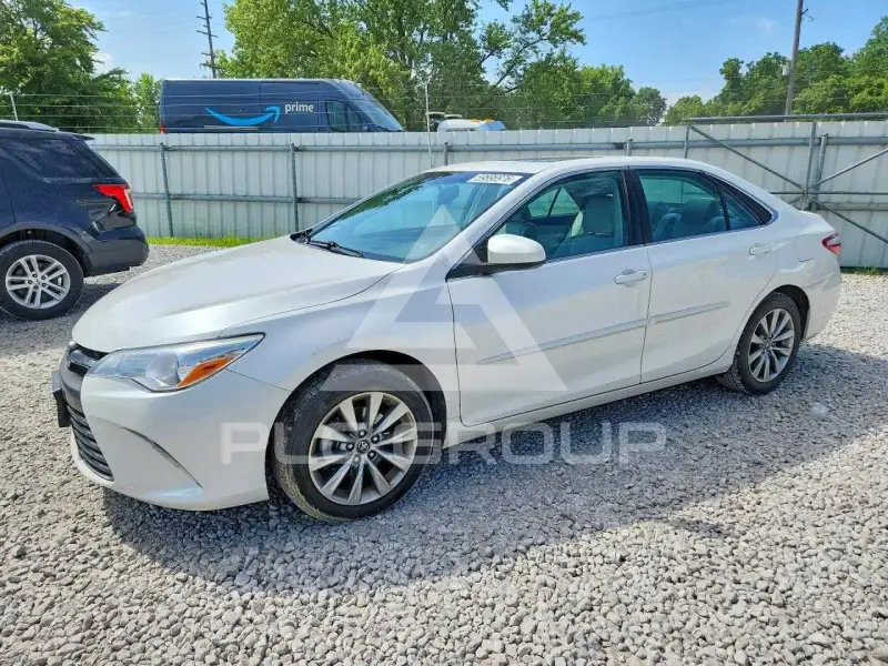 2017 Toyota CAMRY photo