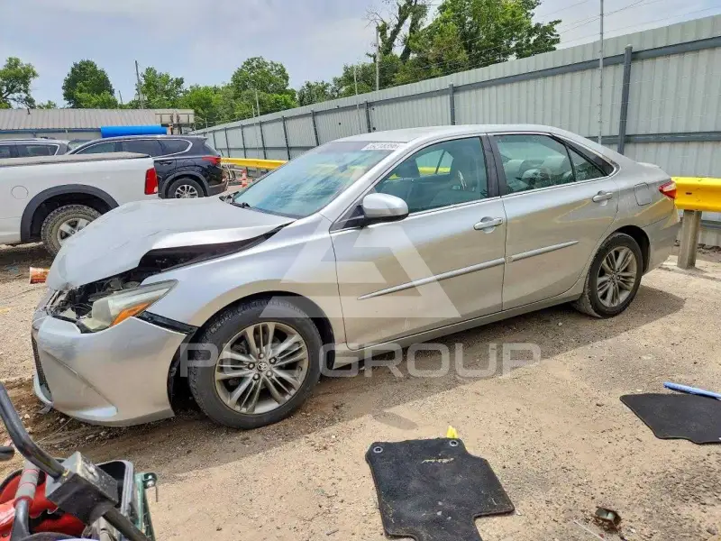 2017 Toyota CAMRY фото