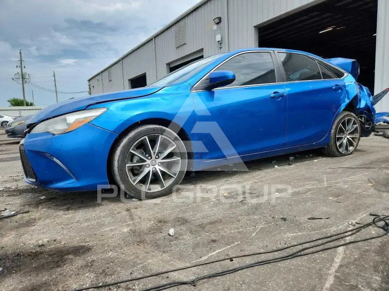 2017 Toyota CAMRY фото