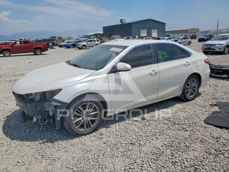 2017 Toyota CAMRY фото