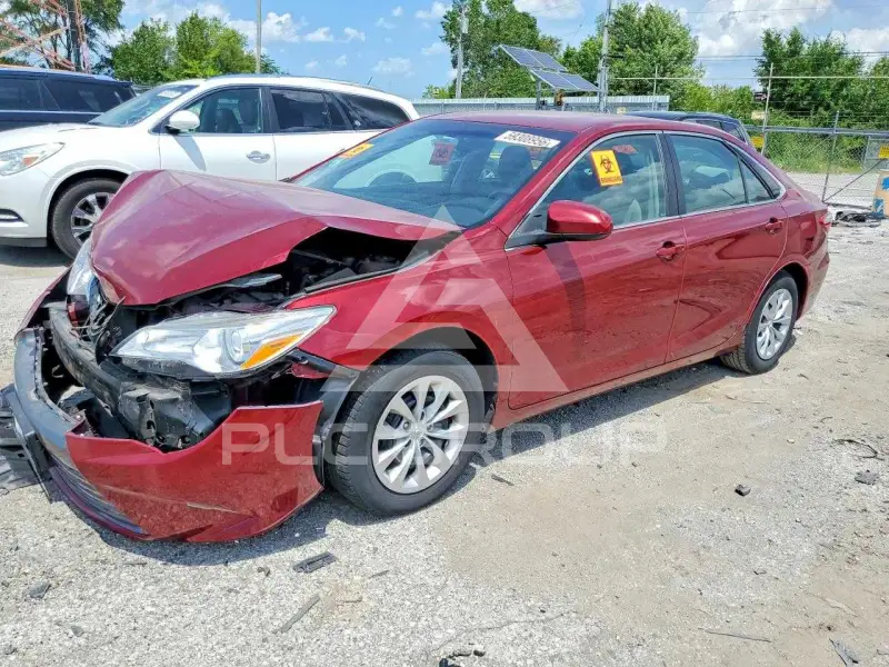 2017 Toyota CAMRY фото
