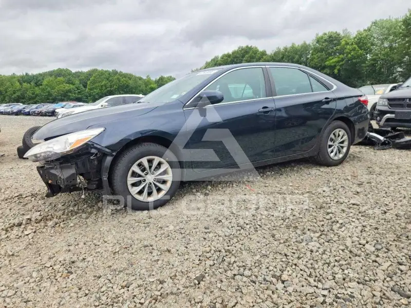 2017 Toyota CAMRY фото