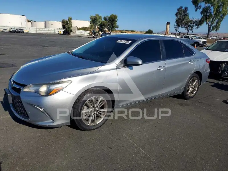 2017 Toyota CAMRY фото