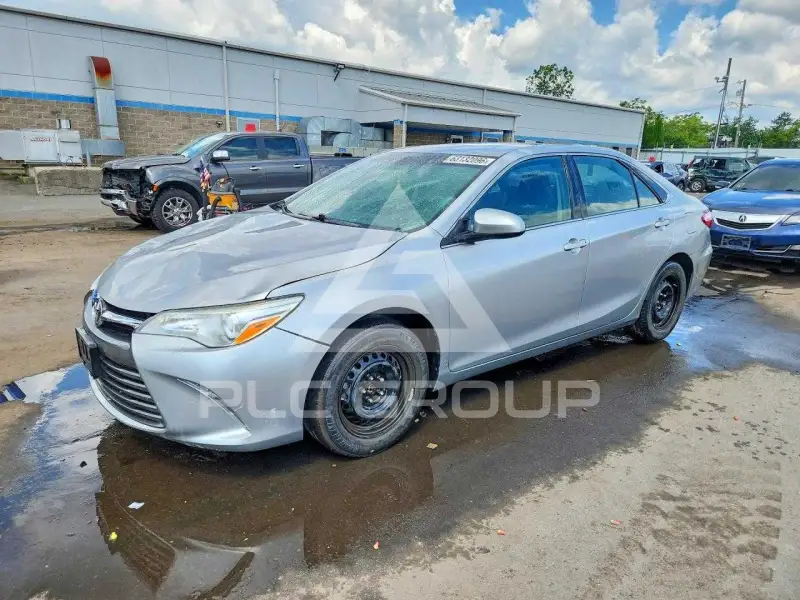 2017 Toyota CAMRY фото