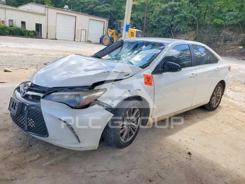 2017 Toyota CAMRY фото