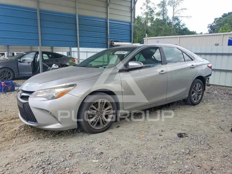 2017 Toyota CAMRY фото