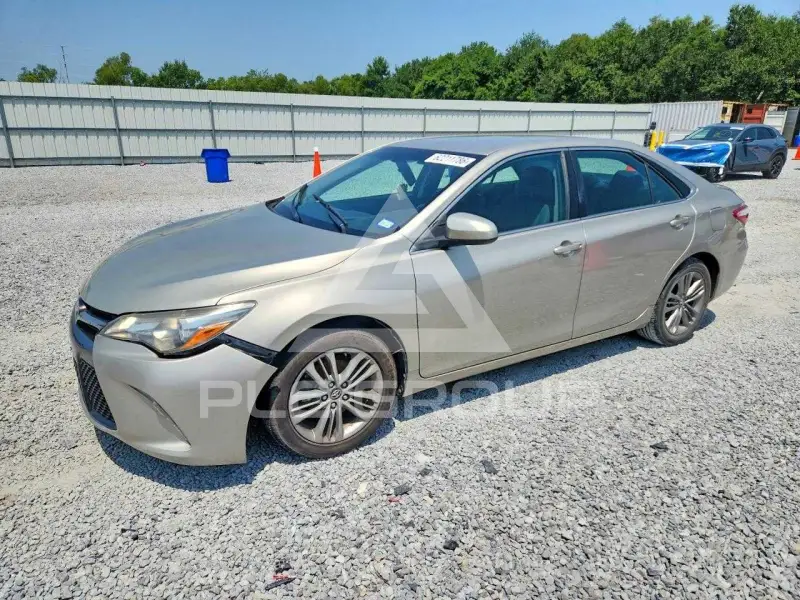 2017 Toyota CAMRY фото