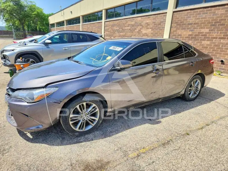 2017 Toyota CAMRY фото