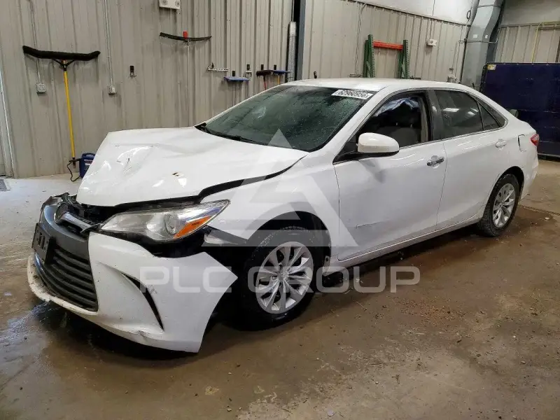 2017 Toyota CAMRY фото