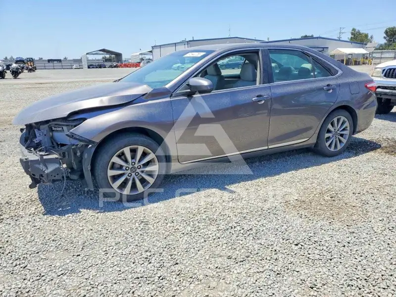 2017 Toyota CAMRY фото
