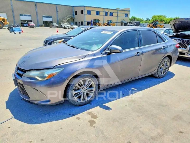 2017 Toyota CAMRY фото