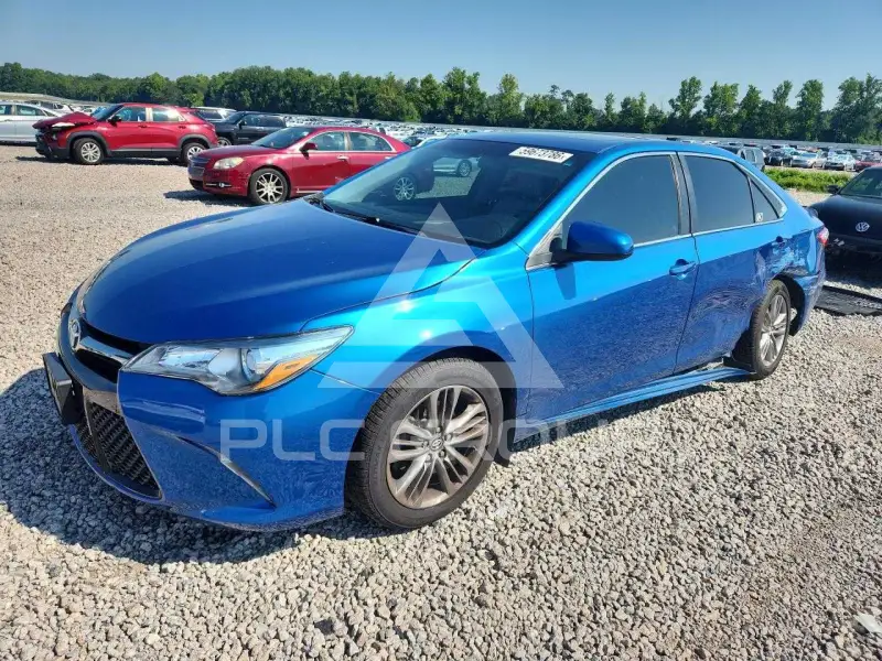 2017 Toyota CAMRY фото