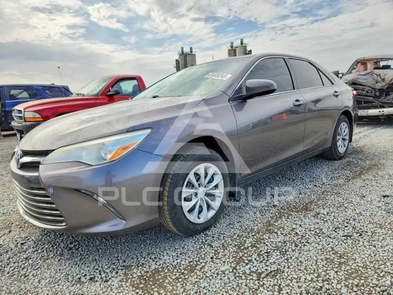 2017 Toyota CAMRY фото
