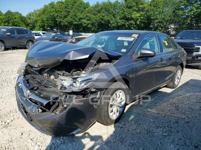 2017 Toyota CAMRY фото