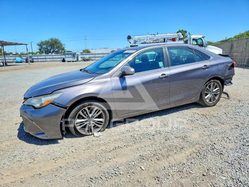 2017 Toyota CAMRY фото