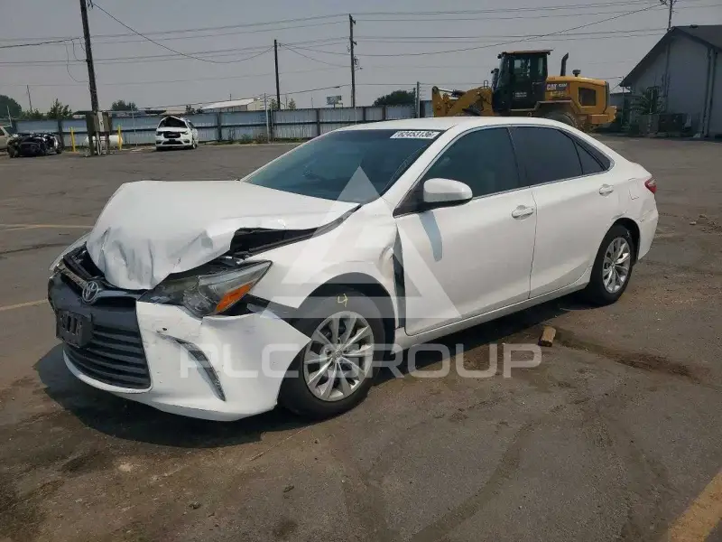 2017 Toyota CAMRY photo