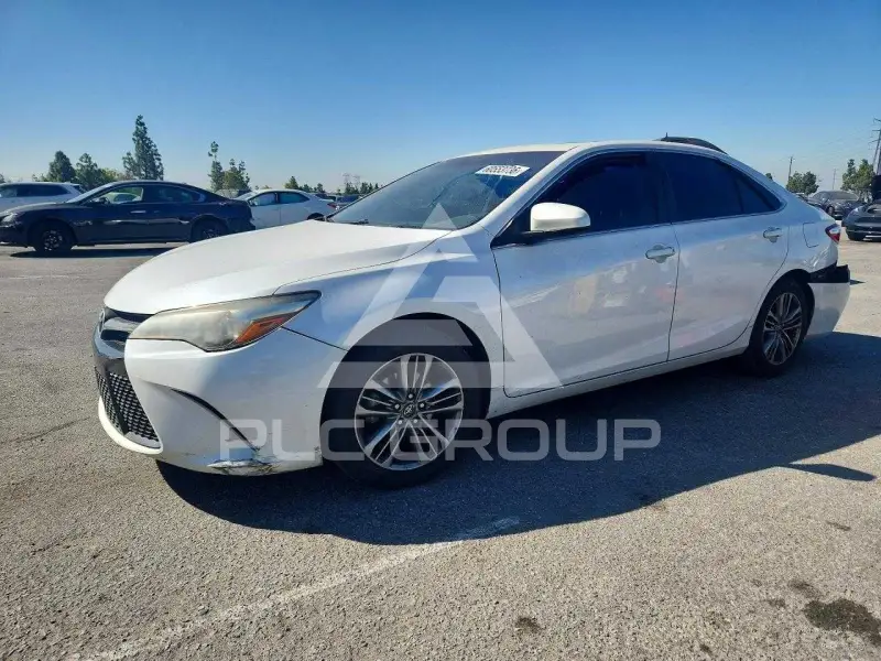 2017 Toyota CAMRY фото