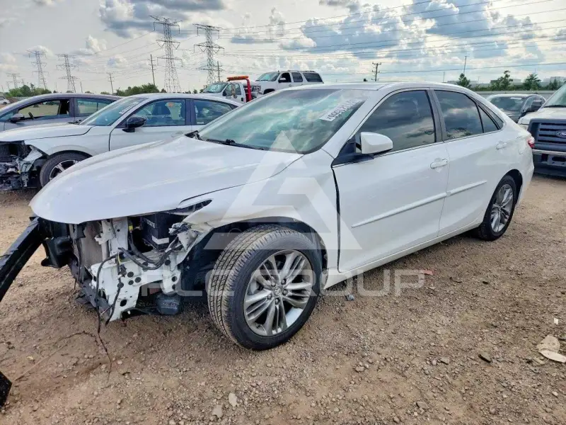 2017 Toyota CAMRY photo