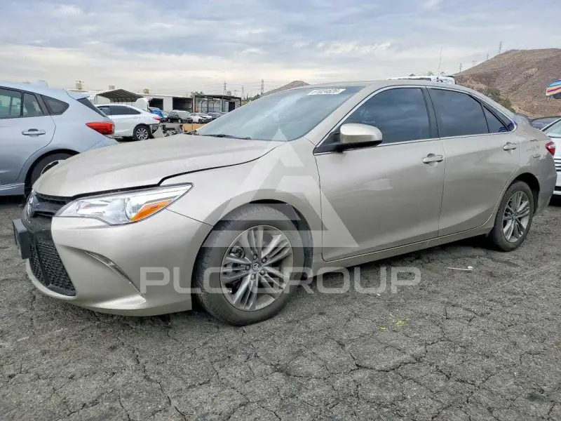 2017 Toyota CAMRY фото